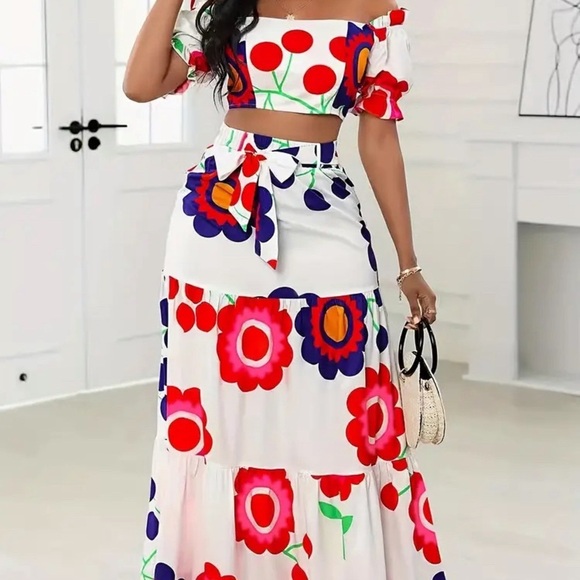 Floral Backless Lace-Up, Crop Top & Tie Waist Bodycon Tiered Skirt, NWOT - Picture 5 of 8